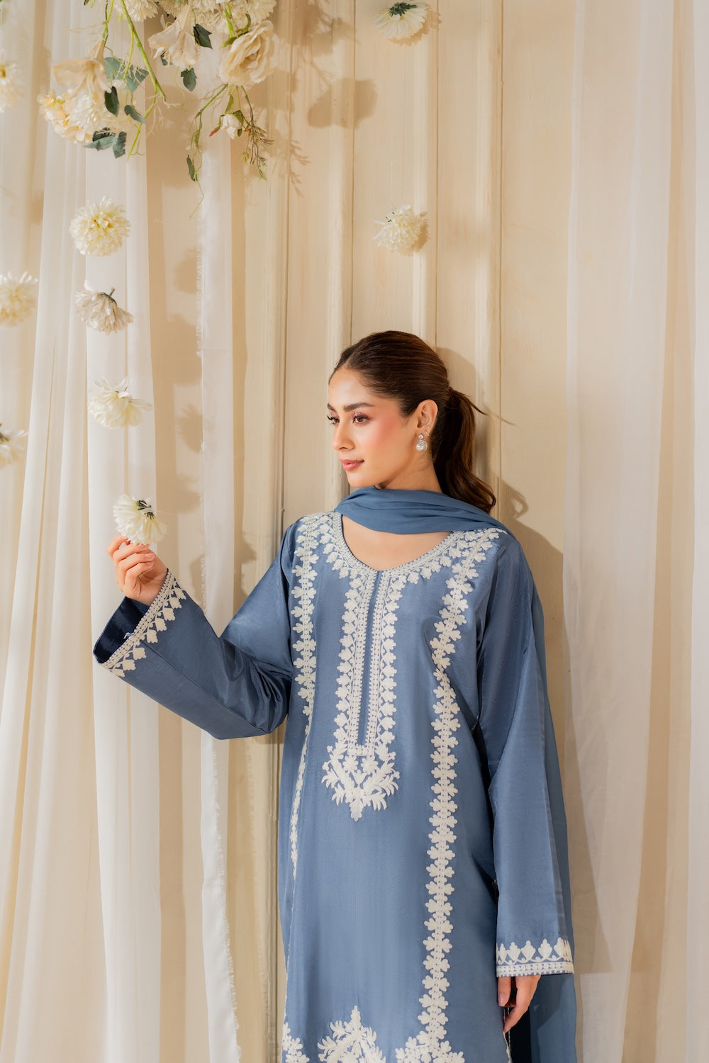 Neelam (Stitched 3 Pcs)
