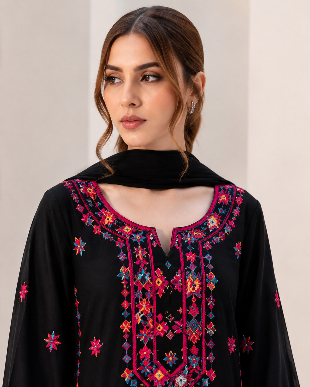 Nyra Long Length  (Stitche 3 PCS)