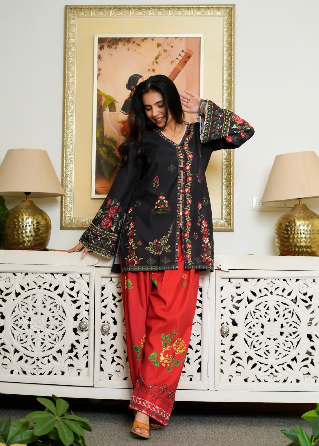 ETHNIC (BLACK & RED  STITCHED 2PC)