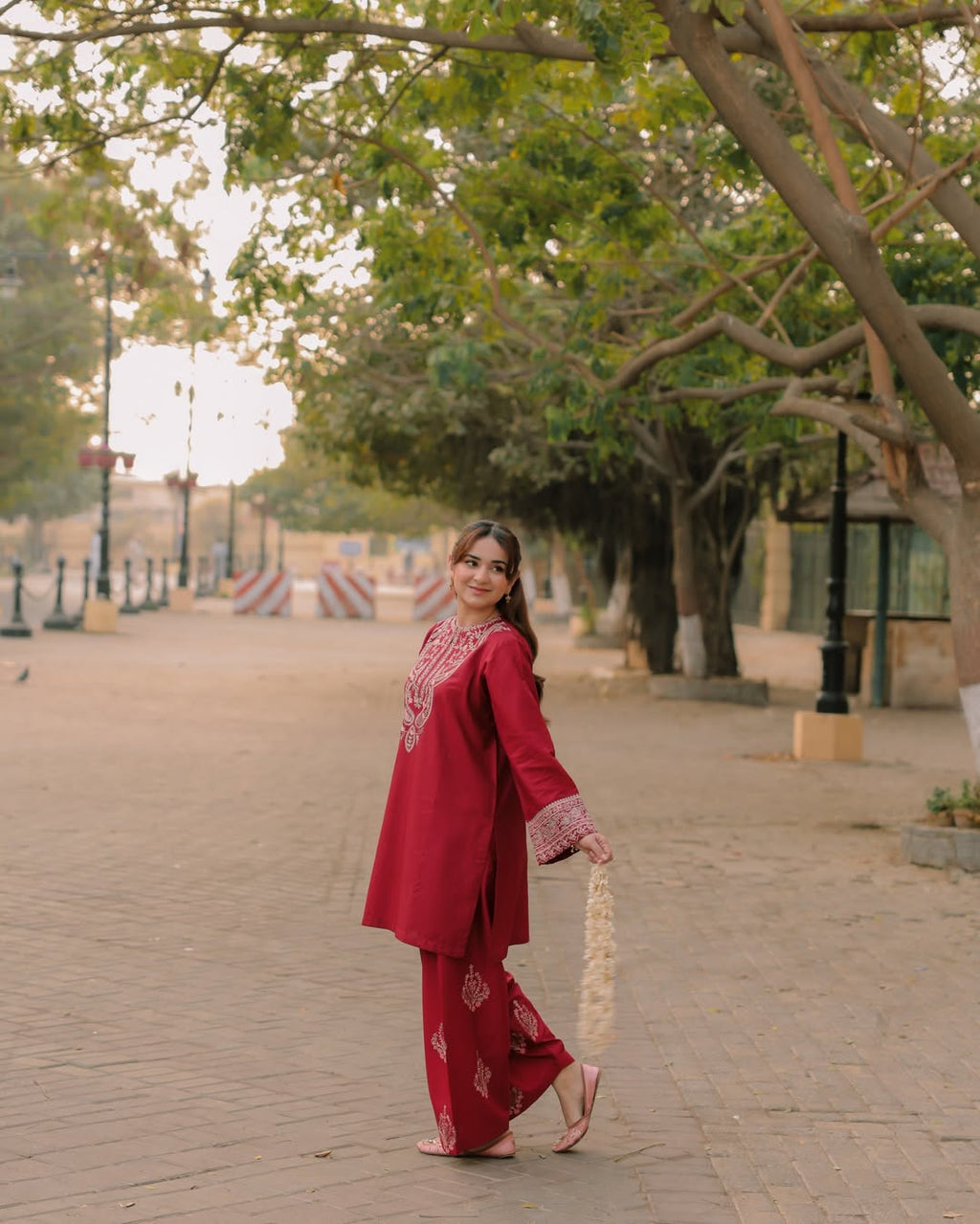 Emaan (Stitched 2 Pcs)